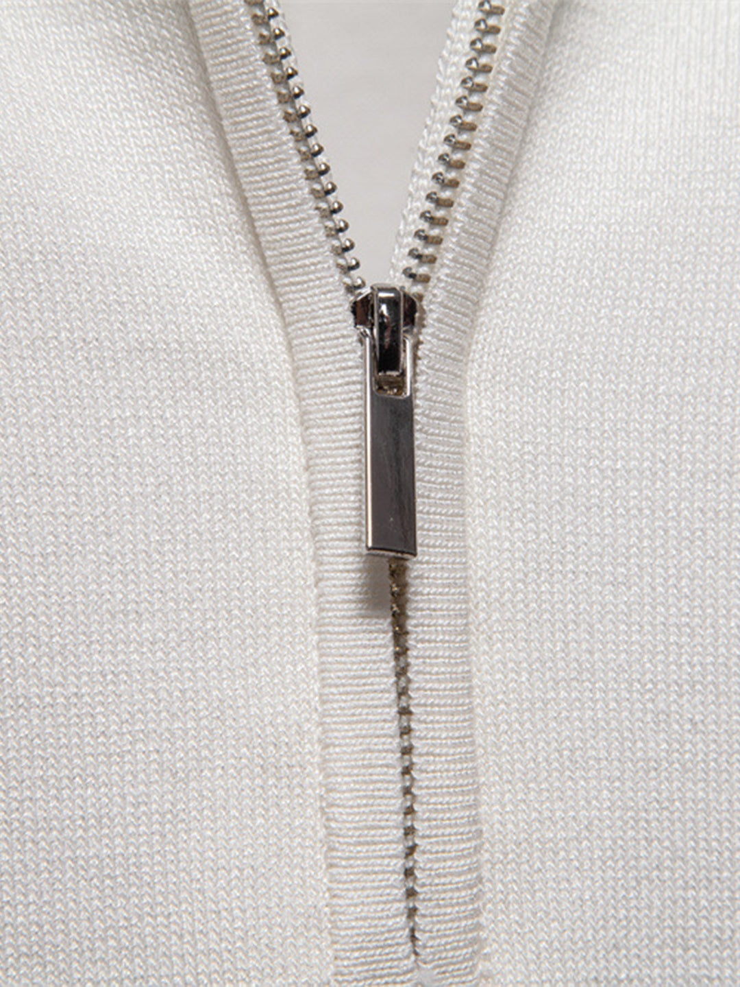 Contrast Trim Zip Knitted Polo Shirt