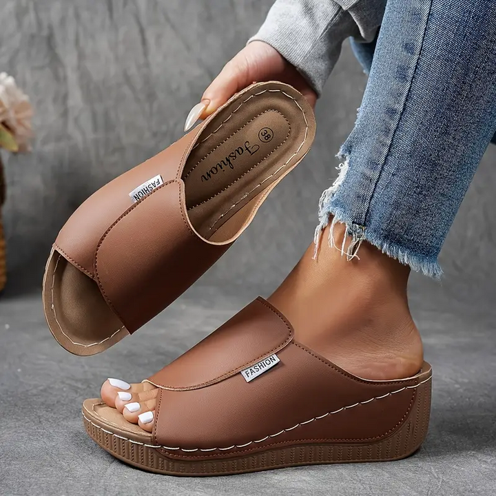 Elegant orthopedic sandals