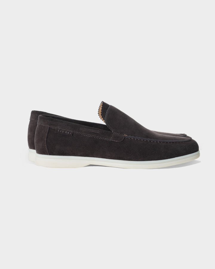 MONACO - CHOCOLATE SUÈDE YACHT LOAFERS