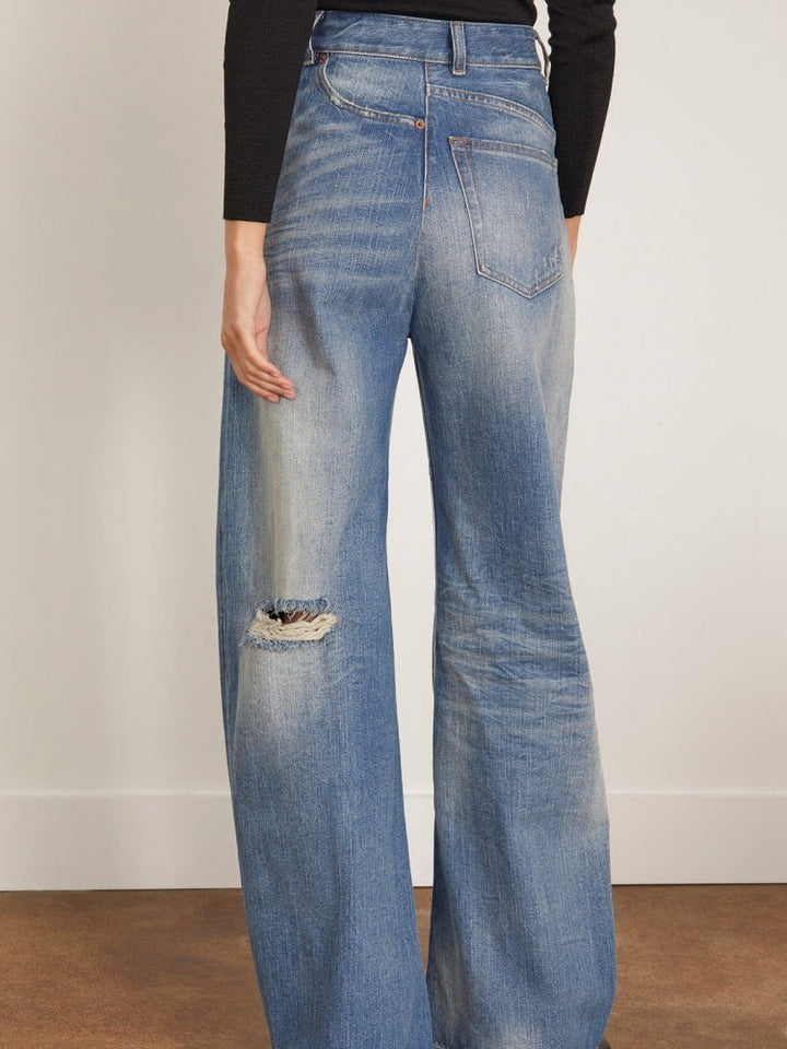 Low-rise jeans
